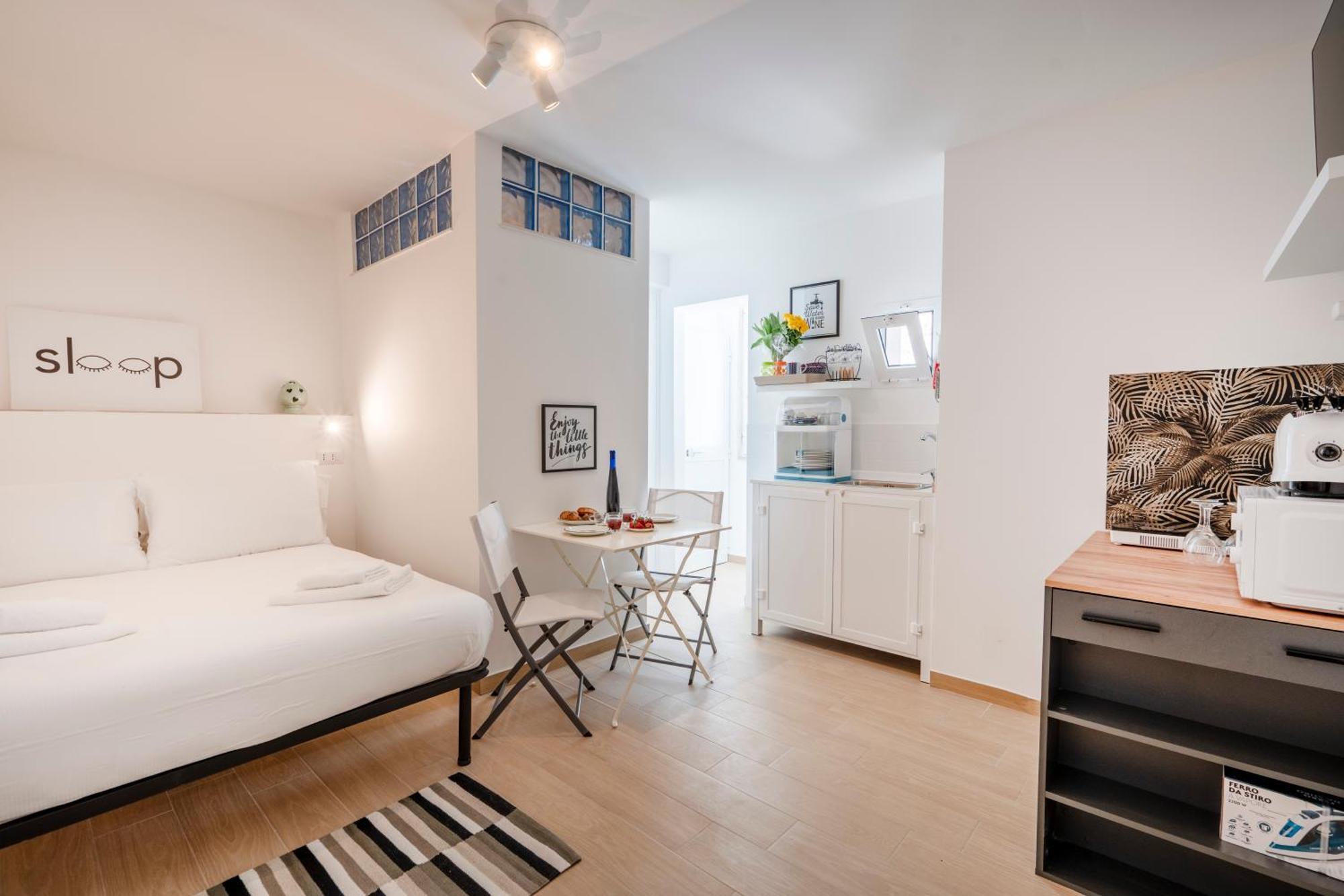 Room 4 - Lovely & Functional Studio Bari Exterior photo