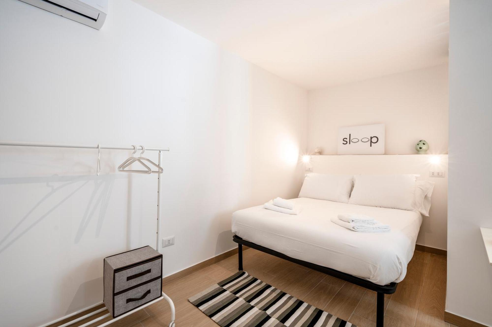 Room 4 - Lovely & Functional Studio Bari Exterior photo